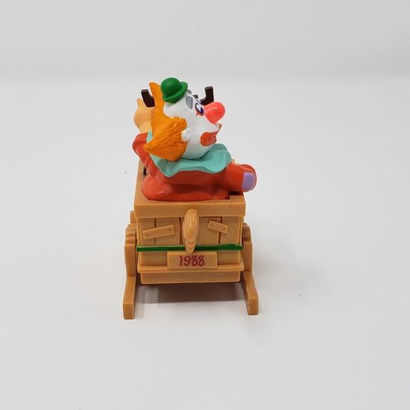1988 Hallmark Jingle Bell Clown Handcrafted Musical Holiday Christmas Ornament - Picture 6 of 8